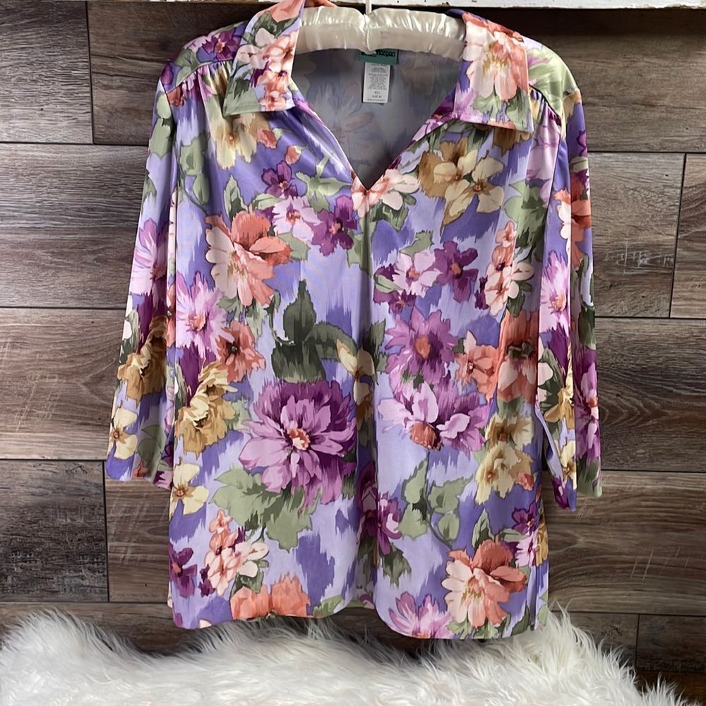 Sara Morgan Ladies Floral Button Up Blouse, Size Medium, Multicolor